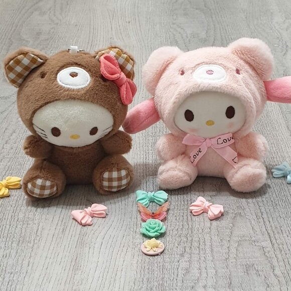 Sanrio Hello Kitty Key Chain Key Ring Plush Girl Handbag Pendant Accessory Gift - Picture 2 of 4